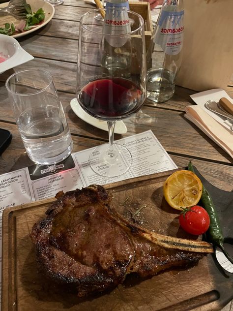 Steak And Wine Aesthetic, Steak And Wine, Steak Lunch, Wine Evening, Steak And Shrimp, Outdoor Dinner Parties, Wine Dinner, Outdoor Dinner, Wine Night