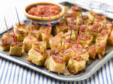 Spanish Tortilla Recipe : Food Network Kitchen : Food Network - FoodNetwork.com Spanish Tortilla Recipe, Spanish Tapas Recipes, Tapas Party, Tapas Recipes, Spanish Tapas, Tortilla Recipe, Monkey Bread, Appetizers Easy, Finger Foods