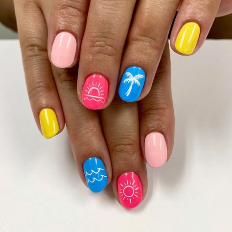 Pool Nails, Sun Nails, Sunset Nails, Beach Nail Designs, Fruit Nail Art, Beachy Nails, Summer Nails Beach, Nails Art Designs, Tropical Nails