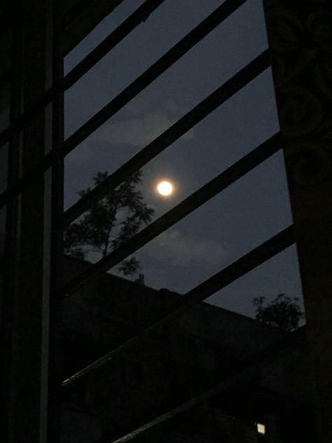 Moon Images Photography, Moon Images Aesthetic, Moon Window Night, Moon From Window, Night Window Aesthetic, Moon Through Window, Aesthetic Moon Pics, Night Moon Aesthetic, Beautiful Moon Pictures