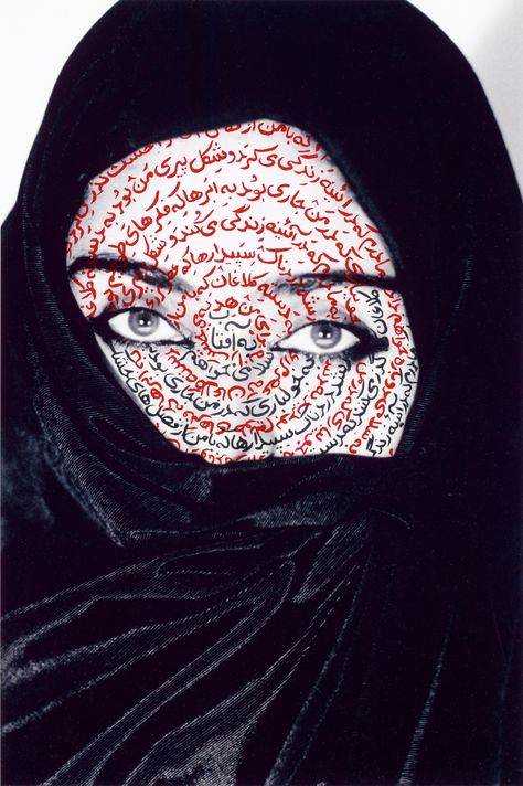 Shirin Neshat Shirin Neshat, Arte Punk, Eastern Art, Gcse Art, Feminist Art, Photography Portfolio, Art Plastique, Female Artists, Visual Artist