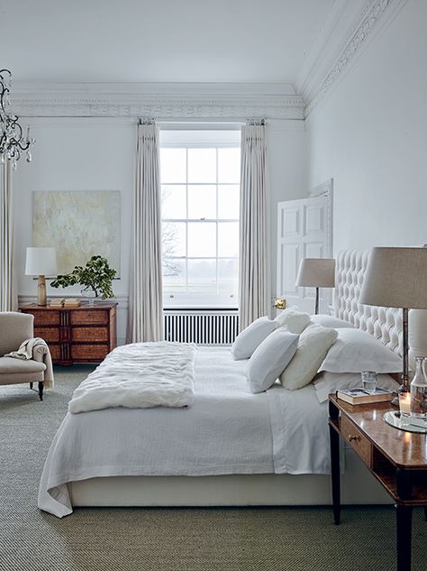 For the love of white- Chrissie Rucker's amazing house in the English countryside White Company Bedroom, Luxurious Bedroom, White Company, The White Company, Stunning Interiors, Beautiful Bedrooms, Interior Design Inspiration, Bedroom Makeover, Bedroom Interior