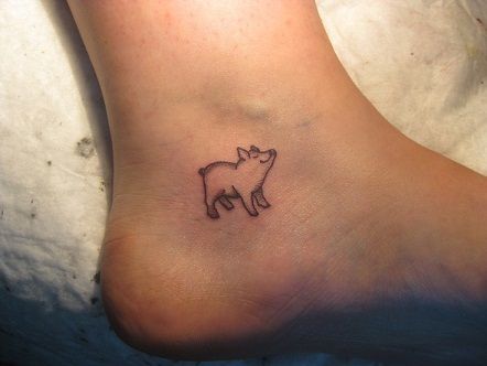 Top 9 Funny & Rough Look Pig Tattoos With Images Small Pig Tattoo, Pig Tattoos, Freedom Tattoo, Pig Tattoo, Vegan Tattoo, Shape Tattoo, Pigs Fly, Muster Tattoos, Best Tattoos For Women