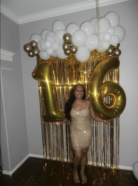 #sweet16 #gold #bdaygirl #bdayideas Silver And Gold Birthday, Golden Sweet Sixteen Birthday, 16th Birthday Balloons, Sweet Sixteen Gold Theme, Gold Sweet 16 Theme, Gold 16th Birthday Party, Gold And White Sweet 16, Gold Sweet 16, Black And Gold Party Decorations Birthday Sweet 16