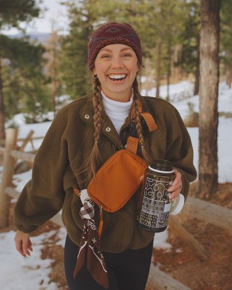 Granola Fashion, Winter Camping Outfits, Granola Girl Outfits, Granola Outfits, Camping Outfit, Granola Style, Cute Hiking Outfit, Outdoorsy Style, Adventure Accessories