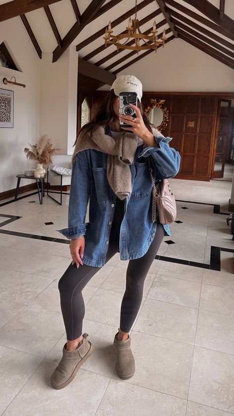 Denim jacket outfit Casual Dinner Outfits, Casual Dinner Outfit Summer, Comfortable Casual Outfits, Chica Chola, Denim Shirt Outfit, Dinner Outfit Casual, Look Boho Chic, Latina Outfits, Latina Fashion Outfits