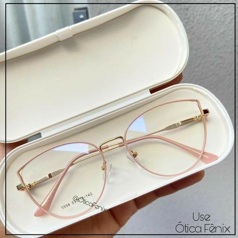 Aesthetic Eyeglasses, Specs Frames Women, Glasses Frames For Girl, Clear Glasses Frames Women, Glasses Women Fashion Eyeglasses, Rose Gold Glasses, Cute Glasses Frames, Glasses Frames Trendy, Classy Glasses