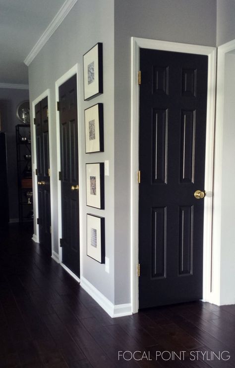 How To Paint Interior Doors, Painting Interior Doors Black, Painted Interior Doors, Black Interior Doors, Casa Vintage, Black Door, Black Doors, Updating House, Interior Doors