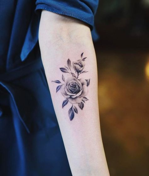 Meaningful Tattoos For Girls, Cute Meaningful Tattoos, Small Feminine Tattoos, Pocket Watch Tattoos, Meaningful Wrist Tattoos, Cute Tattoos On Wrist, Tattoo Wrist, Unalome Tattoo, Om Tattoo