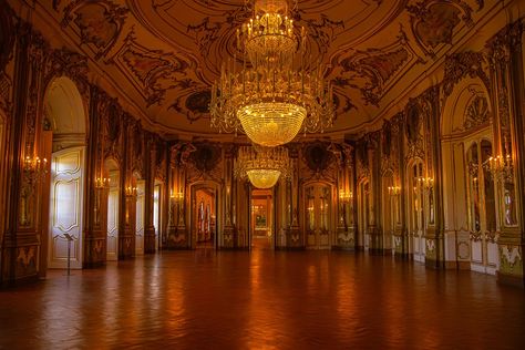 It must be spectacular to have a ball here, really magical 😍🖤 #architecture #indoors #palace #architecturephotography #ballroom #chandelier #photography #photographylovers #photographyaddict #photographydaily #canon #canonphotography #topcanonpt #shooters_pt #palaciodequeluz #portugal Ballroom Balcony, Library Ballroom, Spanish Ballroom, Gothic Ballroom, Chandelier Photography, Ballroom Chandelier, Castle Ballroom, Victorian Ballroom, Ballroom Floor