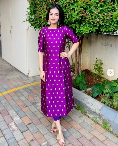 Kurtas From Sarees, Ikkat Silk Kurta Designs, Silk Kurti Designs Party Wear For Women, Banaras Kurti Designs, Pattu Churidar Designs, Pattu Kurti Designs Latest, Banarasi Kurti Designs Latest, Kurta From Saree, Banarasi Kurta Designs Women