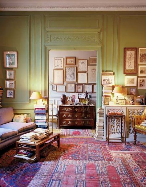 Eye For Design: Decorate In Ivy League Preppy Style Wes Anderson Decor, Green Walls, Parisian Apartment, Open Door, Home Library, Wall Color, Elle Decor, My New Room, Decoration Design