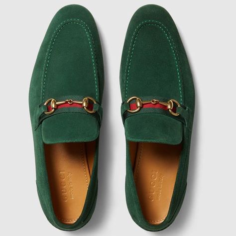 Dark Green Loafers, Mens Moccasins Loafers, Brown Formal Shoes, Green Loafers, Mens Loafers Shoes, Gucci Mens, Gentleman Shoes, Gucci Loafers, Moccasins Mens