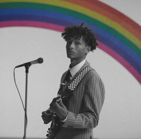 Jaden Smith Fashion, Willow And Jaden Smith, Neon City, Beautiful Dreadlocks, Jaden Smith, Most Played, Film Inspiration, Adore You, The Culture