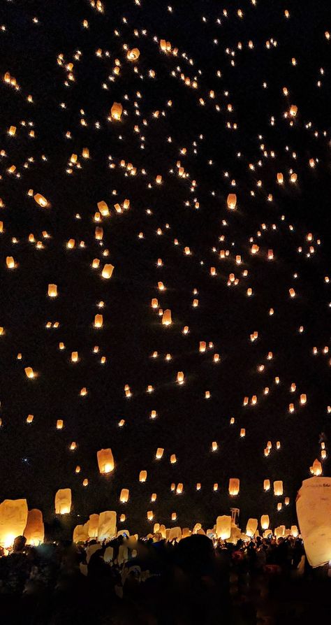 Lantern Festival Aesthetic, Floating Lantern Festival, Lantern Aesthetic, Tangled Lanterns, Light Fest, Floating Lanterns, Lights Wedding Decor, Sky Lanterns, Floating Lights