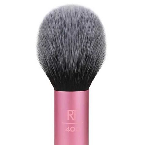 real-techniques-blush-brush | Slashed Beauty Makeup Brush Guide, Makeup Brushes For Beginners, Best Blush Brush, Beauty Blender Real Techniques, What Is Contouring, Eyeshadow Styles, Eyeliner Techniques, Essential Makeup Brushes, Brush Guide