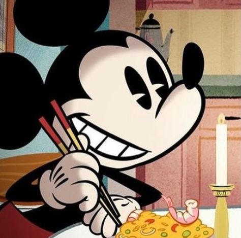 Mickey And Minnie Matching Pfp, Mickey Mouse Matching Pfp, Gf Things, Epic Mickey, Pfp Matching, Matching Profile, Pfp Ideas, Matching Wallpaper, Mickey And Minnie