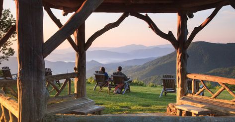 Luxurious Smoky Mountain Inn | Waynesville, NC North Carolina Resorts, Best Places To Retire, Best All Inclusive Resorts, North Carolina Mountains, Dude Ranch, Country Inn, Smoky Mountain National Park, Inclusive Resorts, On The Road Again