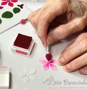 How To Add Details To Die Cut Paper Flowers - Kittie Kraft Cut Paper Flowers, Card Making Flowers, Card Making Tools, Scrapbook Pictures, Die Cut Paper, Card Embellishments, Flowers Paper, How To Make Paper Flowers, Crepe Paper Flowers