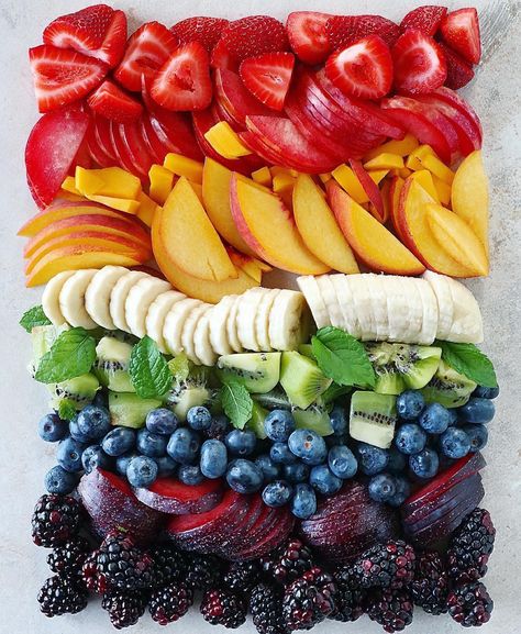 See this Instagram photo by @real_simple • 11.5k likes Coconut Smoothie Bowl, Coconut Smoothie, Fruit Platter, How Sweet Eats, Fruit And Veg, Smoothie Bowl, Fruits And Veggies, A Rainbow, Fruits And Vegetables