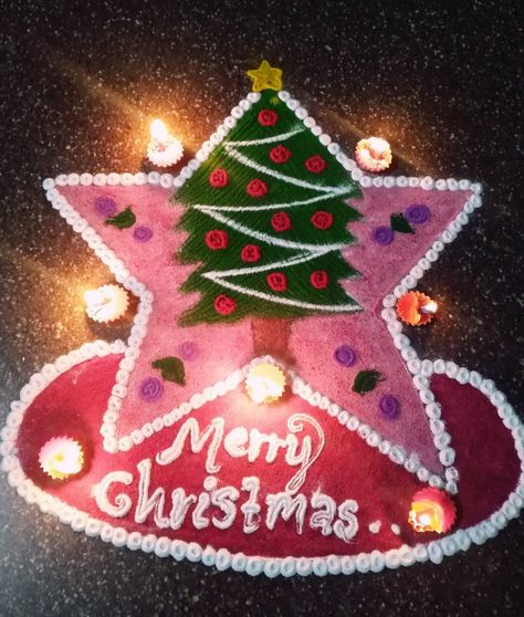 Simple Christmas Rangoli 🎄🌟💗 Christmas Kolam Rangoli, Rangoli For Christmas, Christmas Rangoli Design, Christmas Kolam, Christmas Rangoli, Easy Rangoli Designs, Easy Rangoli, Kolam Designs, Rangoli Design