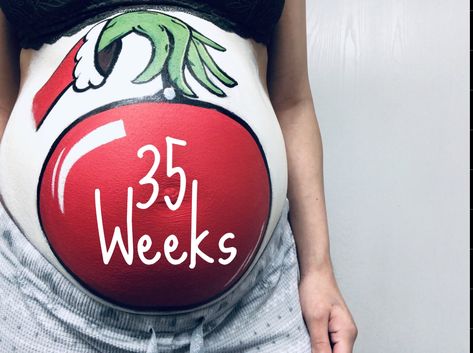 Belly Painting Pregnant Christmas, Christmas Belly Painting Pregnant, Pregnant Grinch, Christmas Belly Painting, Baby Belly Paintings, Maternity Belly Painting, Belly Painting Pregnant, Belly Photoshoot, Bump Painting