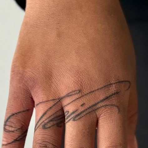 𓃠 Freeman 𓃠 on Instagram: "‘Veil’ and healed initials for Tonlyna’s hands" Words On Knuckles Tattoo, Hand Tattoo Cursive, High Detail Tattoo, Aged Hand Tattoos, Script Finger Tattoo, Healed Hand Tattoo, Decorative Hand Tattoo, Back Of The Hand Tattoo, Hand Tattoo Script