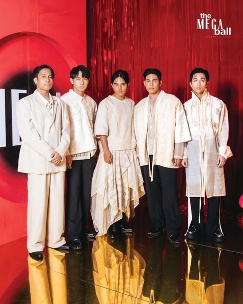 How the Men Interpreted the Theme of MEGA Ball 2024 Modern Filipino Outfit Men, Ryan Cayabyab, Acquaintance Party, Modern Barong, Sb19 Pablo, Filipino Fashion, Modern Filipiniana, Fashion Reference, Classic Suit