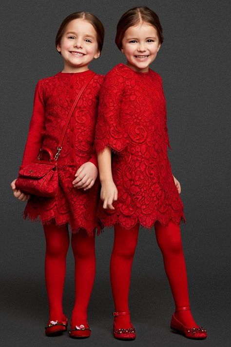 Girls Spring Fashion, Eid Outfits, Long Sleeve Tunic Dress, Valentine Dress, Online Kids Clothes, Dress Winter, Dolce And Gabbana Kids, Dolce Gabbana Dress, Baby Christmas