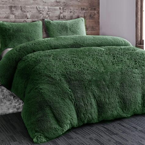 YORKSHIRE HOMEWARE Long Fluffy Teddy Duvet Cover Sets,Pillow Case Hug And Snug Fleece Faux Fur Easy Quilt Bedding (Green, Double) Fluffy Quilt, Bedding Green, Sleep Sanctuary, Easy Quilt, Teddy Fleece, Bedroom Idea, Green Bedding, Set Cover, Soft Bedding