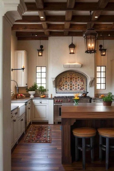 Different Kitchen Styles, Spanish Kitchen Design, Hacienda Style Kitchen, Spanish Style Home Interior, Spanish Style Kitchen, Hacienda Homes, Spanish Kitchen, Spanish Home Decor, Hacienda Style Homes