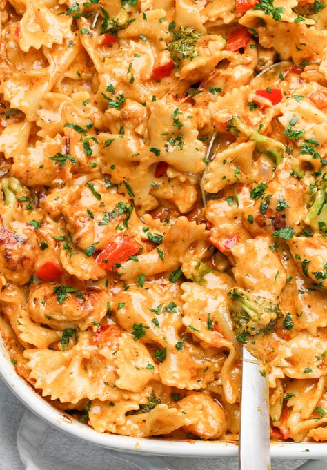 Baked Cajun Pasta, Farfalle Chicken Pasta Recipes, Tucson Chicken Pasta Recipe, Bayou Chicken Pasta, Lousianna Cajun Chicken Pasta Cheesecake, Cajun Pasta Casserole Recipes, Cajun Pasta Casserole, Cajun Chicken Pasta Casserole, Cajun Pasta Bake