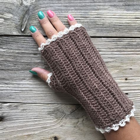 Crochet Fingerless Gloves Free Pattern, Picot Crochet, Cozy Gloves, Crochet Hand Warmers, Crochet Wrist Warmers, Fingerless Gloves Crochet Pattern, Glove Pattern, Crochet Gloves Pattern, Gloves Pattern