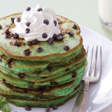 Chocolate Chip Pancakes Recipe, Mint Chocolate Chip Ice Cream, Mint Chocolate Chip, Chocolate Chip Pancakes, Mint Chocolate Chips, Breakfast For Dinner, Eat Breakfast, Perfect Desserts, Mint Chocolate