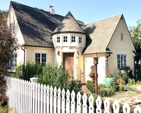 12 Storybook Cottages to Enchant You! – Monterey Farmgirl Fairytale Cottage Floor Plans One Story, Whimsical House Design, Storybook Home Exterior, Modern Storybook House, Fairytale Cottage Exterior, Tutor Cottage, Storybook Cottage Interior, Storybook Style Homes, Cotswold Architecture