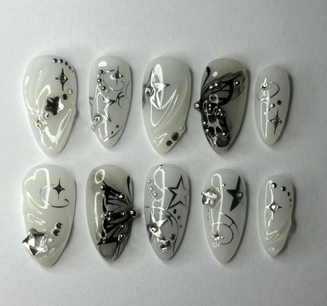 White Nail Inspo, Black And White Nail, Concert Nails, Fake Nails Designs, Aesthetic Nails, Goth Nails, Nails Aesthetic, Grunge Nails, Pretty Gel Nails