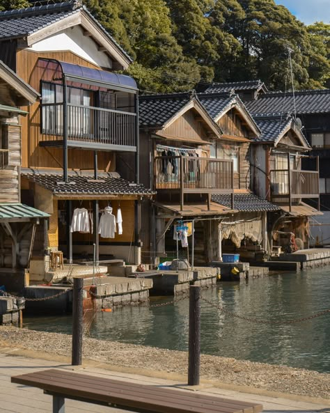 Japanese River Aesthetic, Acnh Japanese, Japan Village, Fisherman Boat, Japanese Town, Japanese Village, Japan Architecture, Japan Vacation, Seaside Village