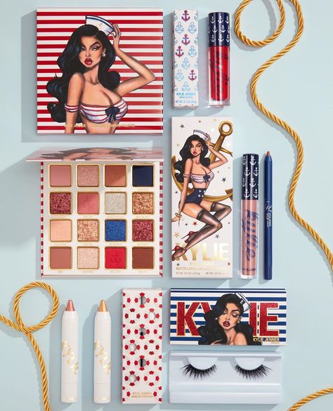 Sailor Summer Collection Kylie Jenner Makeup Collection, Maquillaje Kylie Jenner, Maquillage Kylie Jenner, Matte Make Up, Kylie Collection, Kylie Makeup, Kylie Baby, Jenner Makeup, Kylie J