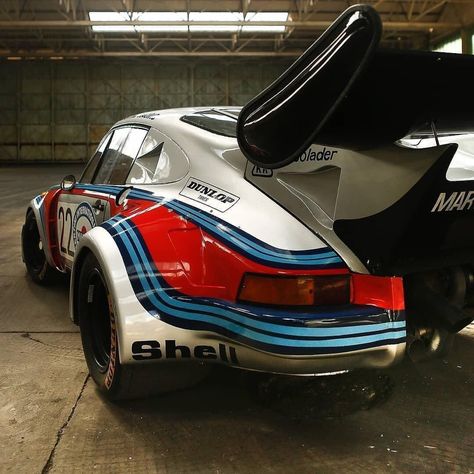 To the love of all things Porsche Porsche Martini, Porsche Vintage, Porsche Rsr, Porsche Colors, Porsche Sports Car, Maserati Granturismo, Porsche Motorsport, Porsche Classic, Funny Cars