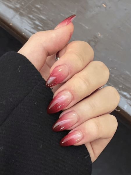 25  Cute Autumn Nail Ideas You Will Want To Recreate This Fall Dark Red Douyin Nails, Ombré Jelly Nails, Nail Designs Jelly, Phoenix Core, Ruby Nails, Red Ombre Nails, Gel Nails Long, Faded Nails, Shellac Manicure