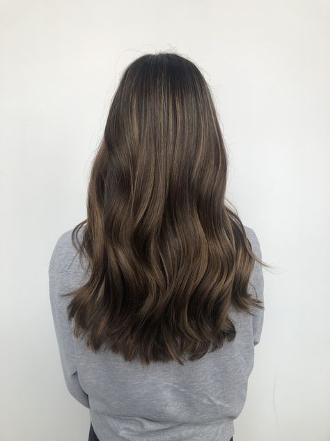 Bra Length Haircut, Bra Strap Length Hair Haircuts, Bra Length Hair, Bra Strap Length Hair, 2024 Goals, Brunette Balayage, Bra Strap, Balayage Brunette, Pretty Hair