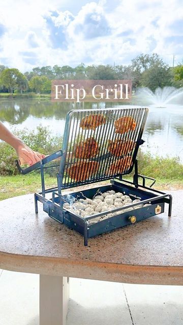 Camping Chuck Box, Barbeque Grill Design, Bbq Food, Barbeque Grill, Light My Fire, Grill Master, Grill Design, City Design, Outdoor Grill