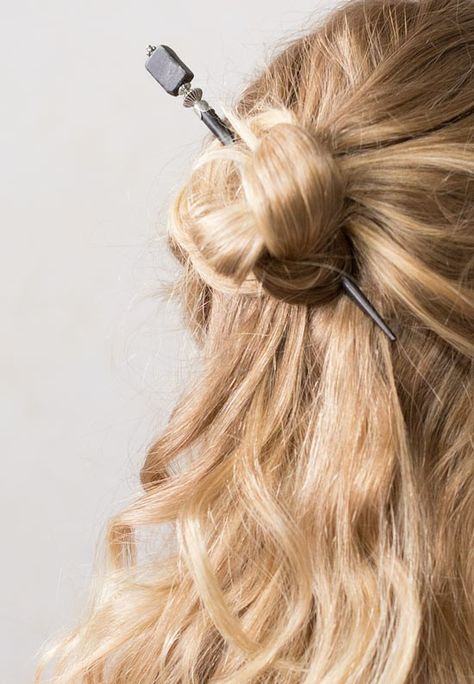 Half-up hairstyle with hair stick Hair Stick Styles Tutorials, Long Hair Updo Prom, Hair Stick Styles, A3 Hair, Straight Prom Hair, Curled Prom Hair, Updo Prom, Prom Hair Medium, Long Hair Ponytail