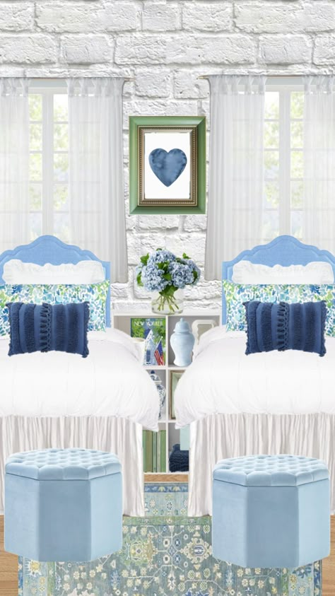 Blue And Green Dorm Room, Teal Dorm Room, Sorority Dorm Room, Green Dorm Room, Blue Dorm, Preppy Dorm Room, College Dorm Room Inspiration, Dorm Supplies, Dorm Inspiration