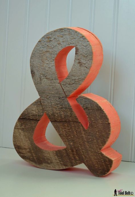 Rustic Ampersand 'and' symbol Cool Wood Projects, Diy Letters, Easy Wood Projects, Scrap Wood Projects, Tool Belt, Diy Creative Crafts, Rustic Diy, Diy Creative, Diy Wood Projects