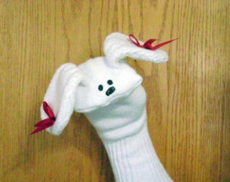 Diy Sock Puppets, Animal Hand Puppets, Sock Puppet, Sock Snowman, Puppets For Kids, Puppets Diy, Sock Puppets, Sock Toys, Handmade Socks