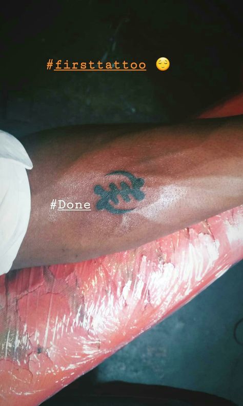 Gye Nyame Tattoo, Wishlist Manifestation, Adinkra Tattoo, Wolf Tattoos For Women, Tattoo Ideas Males, Africa Tattoos, Tattoo 2024, Gye Nyame, African Tattoo