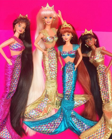 90s Dolls, Barbie Mermaid Doll, Rapunzel Wig, Aesthetic Barbie, Barbie 1990, Barbie 90s, Dress Barbie Doll, Mermaid Dolls, Barbie Party