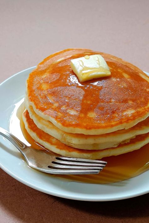 Mcdonald’s Pancakes Recipe, Mcdonalds Pancake Recipe, Mcdonald's Pancake Recipe, Copycat Mcdonalds, Mcdonalds Pancakes, Mcdonalds Recipes, Healthyish Recipes, Easy Homemade Pancakes, Kids Breakfast