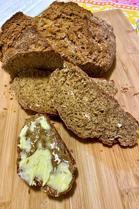 Irish Brown Soda Bread With Molasses is an easy Irish traditional bread that is made with whole wheat flour, oats and molasses. Irish Brown Soda Bread, Irish Brown Bread Recipe, Brown Soda Bread, Irish Desserts Traditional, Irish Brown Bread, Brown Bread Recipe, Irish Traditional, Irish Recipes Authentic, Irish Bread